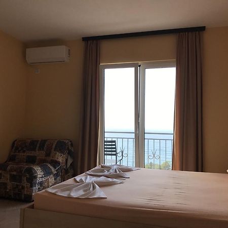Apartments Popovic Ulcinj Esterno foto