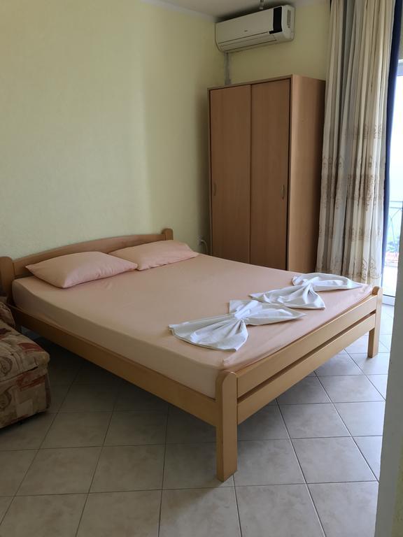 Apartments Popovic Ulcinj Esterno foto